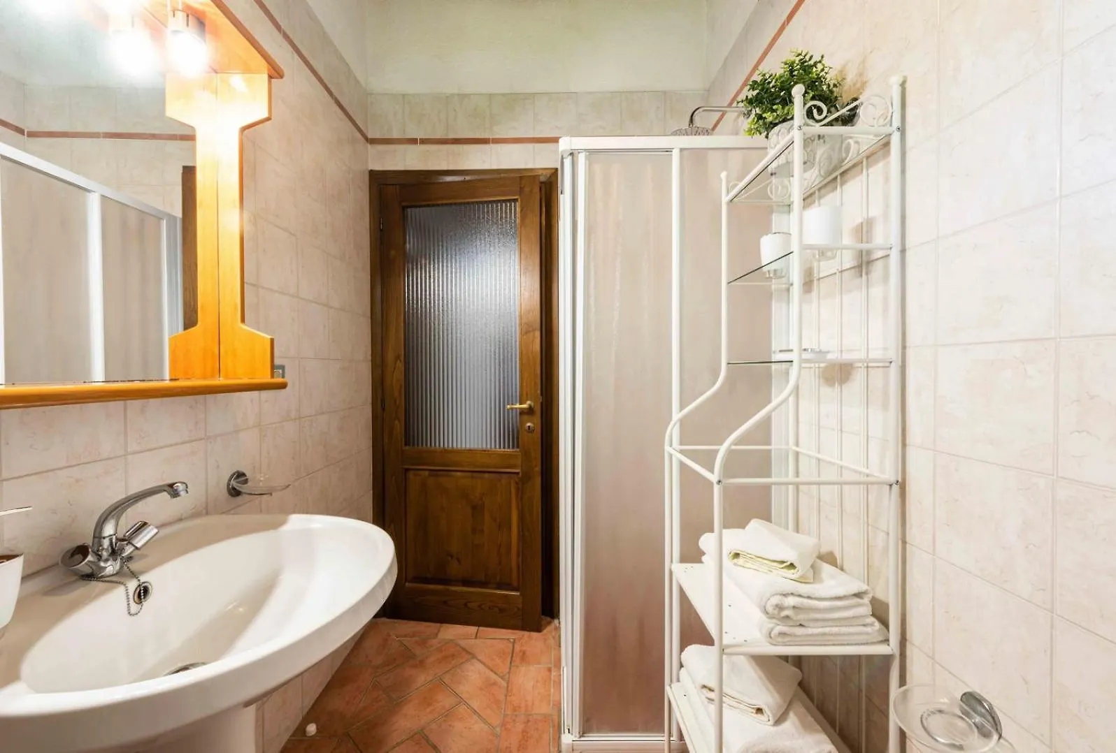 Podere Boscone Gambassi Terme Aparthotel